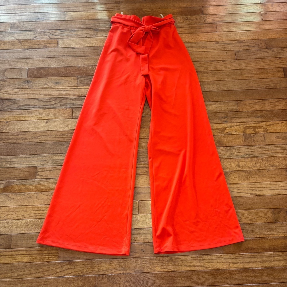 Women’s orange wide leg slacks size M. - Picture 2 of 6